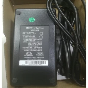 Giant DZL3610SS02 42V 2A 84W 5pin Netzteil-Ladegerät - Bild 1 von 3
