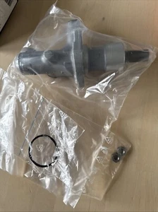 Delphi Brake Master Cylinder Fits VAUXHALL VECTRA B 90512841 LM40059 - Picture 1 of 6