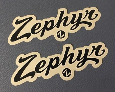 Raro Lote 2 Gorra ZEPHYR HAT FABRICANTE Pegatina Vinilo Brillante Coleccionista Distribuidor Foto 1 de 4