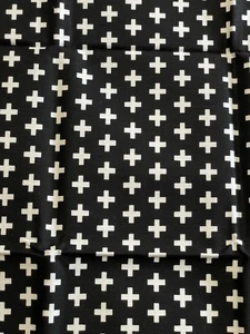 Remix Black White Geometric Robert Kaufman Cotton Quilt Fabric 13 In x 42 In - Picture 1 of 5