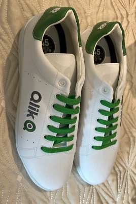 Brand new Qlik Shoes 10.5 with two Qlik laces, new grey Qlik hat.  Qlikkies - Image 1 of 4