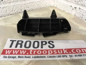 Original Toyota Avensis RH Stoßstange hinten oben Halter 52562-05040 - Bild 1 von 4