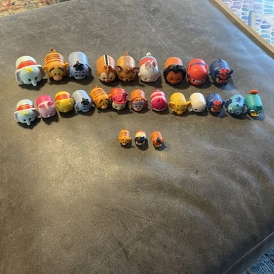Lote de 25 Variedad Tsum Tsum Disney Pooh, Baymax, Rey León, Stitch, Bambi Foto 1 de 4