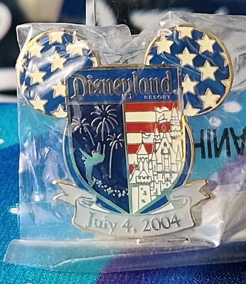 Disneyland Resort 2004 July 4 Pin Cast Exclusive Tinker Bell Disney - Image 1 of 2