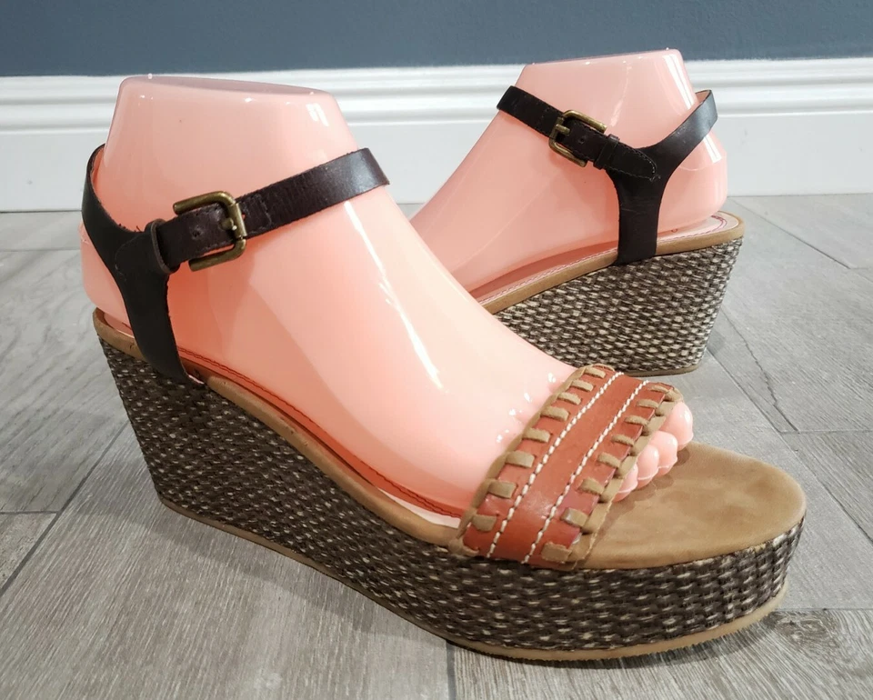 Sandálias Plenty by Tracy Reese Polly plataforma de couro cunha aberta tamanho 38.5/8.5 - Imagem 1 de 4