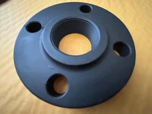 1-1/2" Threaded Flange Carbon Steel Class 150 Raised Face - FACTORY NEW - Picture 1 of 5