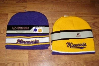 (2) SOMBREROS MEDIAS DE PUNTO MINNESOTA~GORRAS~GORROS~1 PÚRPURA~1 DORADO~NUEVO CON ETIQUETAS Foto 1 de 4