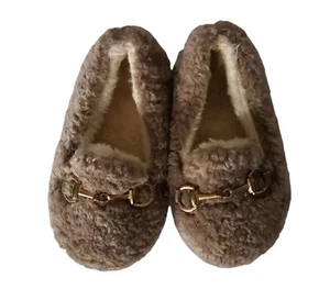 CVOI'S Niños Niñas Caqui Cálido Imitación Piel de Oveja Mocasines Invierno Zapatos Planos Talla 23 - Imagen 1 de 7