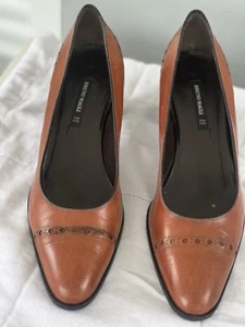 VINTAGE Womens BRUNO MAGLI Russet Brown Leather Almond TOE Pumps SZ 38 - Picture 1 of 10