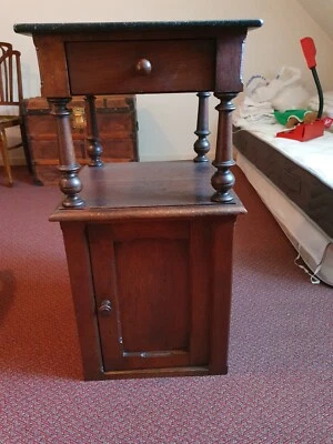 table de nuit (ou sellette à tiroir) en bois dessus en marbre - Photo 1/4