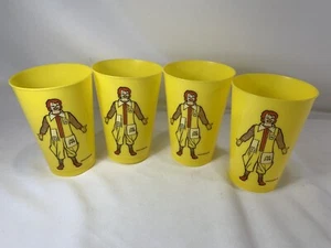 Vintage McDonald's Yellow Ronald McDonald Plastic Cups, lot of 4 - Picture 1 of 9