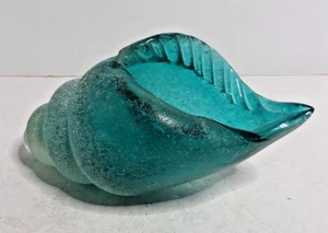 Art glass shell aqua green color heavy - Picture 1 of 8