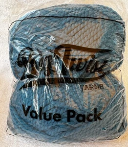2 BIG TWIST Natural Blend yarn acrylic wool Super Bulky 5oz ea Teal Blue Joann - Picture 1 of 4