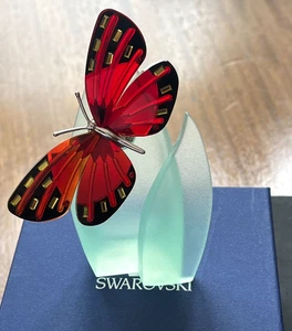 Swarovski Paradise Adena Butterfly Light Siam Red 622737 RETIRED - Picture 1 of 11