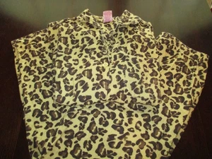 Womens flannel pajama set top pants leopard print Seven Apparel Intimates size M - Picture 1 of 5