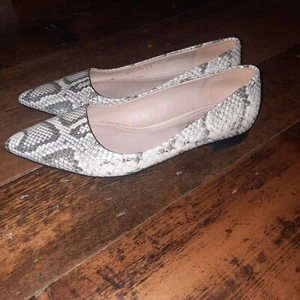 Clarks Leather Pointed Toe Snakeskin Court Shoes Pumps Size 4 - Picture 1 of 6
