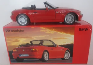Dealership Model Z3 Roadster Red BMW Model Car Scale 1:18 In Original Box - Picture 1 of 24