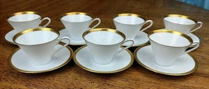 Hutschenreuther Hohenberg Gold Rim Tea Cups And Saucers Vintage Germany 03695 - Picture 1 of 16