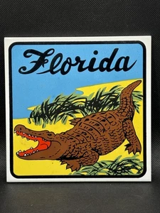 Azulejo de recuerdo vintage Kitsch Roadside Gator Florida años 80 remache de cerámica - Imagen 1 de 10