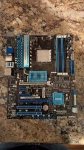 ASUS M4A89GTD PRO/USB3 Hauptplatine, Sockel AM3, AMD - Bild 1 von 3