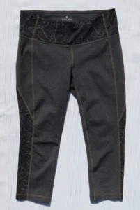 ATHLETA US M grau hellbraun Paisley Offenbarung kurze enge Leggings Yoga Studio EUC - Bild 1 von 5
