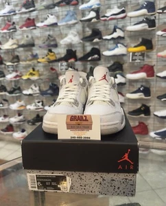 Air Jordan Retro 4 GS White Oreo Size 6Y Black Tech Grey Fire Red DJ4699-100 - Picture 1 of 9