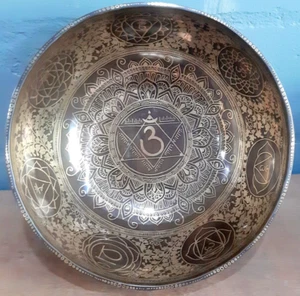 12 Inches Singing Bowl-Handmade Singing Bowl-Tibetan Singing Bowl-Buddhist Bowl - Picture 1 of 7
