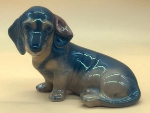 Royal Copenhagen Porcelain Dachshund dog figurine. No. 3140. Designed Th. Madsen - Picture 1 of 7