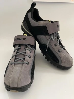Shimano SH MT40 Mountain Bike Cycling Shoes EU 44 USA Men 9 Women 10 Gray SPD - Image 1 of 4