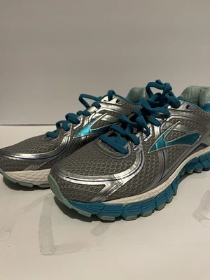 Brooks Adrenaline GTS 16 Shoes Womens 6 Wide Gray Silver Running Comfort Walking - Image 1 of 4