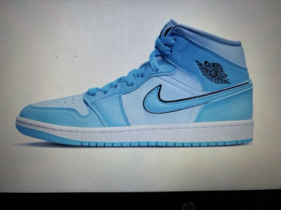 Talla 8 - Air Jordan 1 SE Mid Ice Blue W Foto 1 de 4