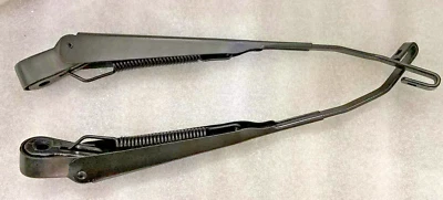 Fits Suzuki Samurai SJ "85-95" 'Windshield Wiper Arm Right Hand Drive (Pair) Foto 1 de 3