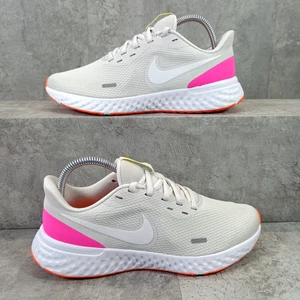 Nike Revolution 5 Laufschuhe Damen Gr. UK 5,5 hellgrau Sportschuhe - Bild 1 von 19