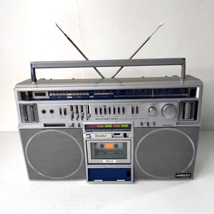 Toshiba BomBeat ADRES RT-S93 lettore cassette radio vintage Boombox Giappone - Foto 1 di 8