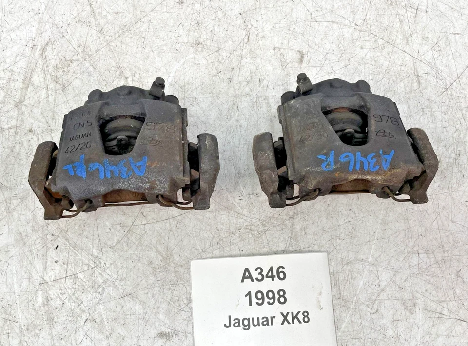 ✅ 97-06 Juego de pinzas de freno trasero izquierdo derecho conductor pasajero Jaguar XK8 XKR OEM Foto 1 de 4