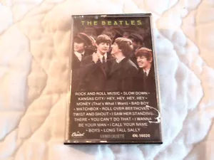 THE BEATLES ROCK 'N' ROLL MUSIC VOLUME 1 CASSETTE PAUL MCCARTNEY JOHN LENNON - Foto 1 di 6