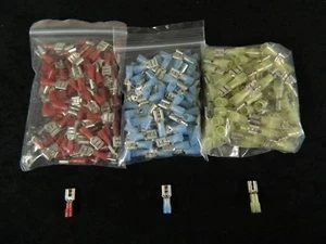 150 PK 10-12 14-16 18-22 GAUGE NYLON QUICK DISCONNECT .250 FEMALE 50 PCS EACH - Imagen 1 de 4