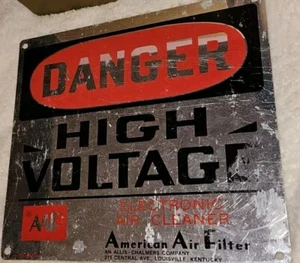 Letrero de aluminio de alto voltaje Danger de colección American Air Filter CO. Louisville KY EE. UU. - Imagen 1 de 12