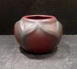 Van Briggle Mulberry Vase, Shape 681, 1930's-1940s, MINT - Picture 1 of 1