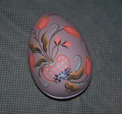 Large Ceramic Egg Box, Hand painted by Loraine Womack - Image 1 of 4