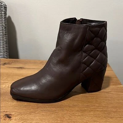 Botines Seychelles Paramount Marrón Acolchado Cuero Tacón Bloque Talla 7M Nuevos con Etiquetas Foto 1 de 4