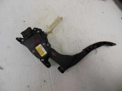 Accelerator Gas Pedal With TPS Sensor 2006 Volkswagen Golf - Image 1 of 4