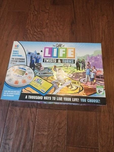 2007 Game of Life Twists and Turns by Milton Bradley - Picture 1 of 7