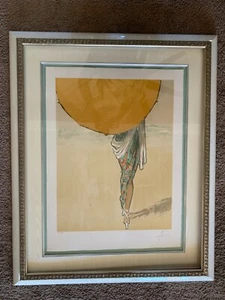 Rene Gruau, "Le Parasol" (L'OMBRERELLE) - Firmado/Numerado; Litografía Enmarcada/Mate - Imagen 1 de 10