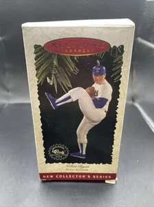 Nolan Ryan Keepsake Hallmark Ornament Rangers - Picture 1 of 1