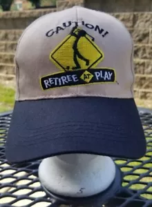 Baseballmütze Kappe zurückgelegt Rentner beim Spielen Golf verstellbar beige hellbraun - Bild 1 von 7