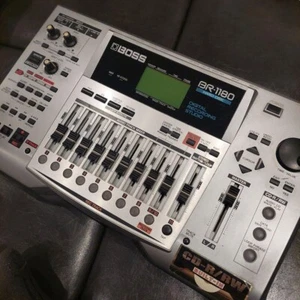 BOSS BR-1180 CD Digital Recording Studio Multi Track Recorder For Parts/Repair - Picture 1 of 8