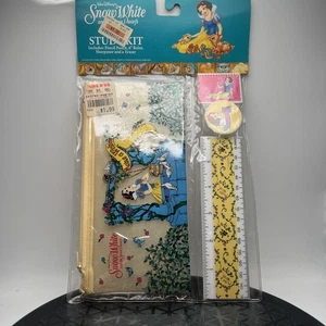 Vintage Disney Snow White And The Seven Dwarfs  Study Kit - New in package - Picture 1 of 4