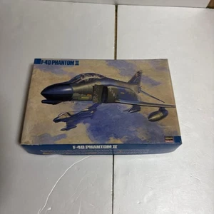 HASEGAWA F4D PHANTOM II 1/72 Scale Plastic Model Kit PHANTOM FAMILY AIRCRAFT KIT - Picture 1 of 5