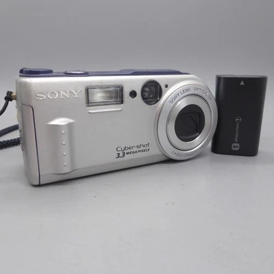 Sony Cybershot DSC-P1 3.3MP Compact Digital Camera Silver Tested - Image 1 of 4